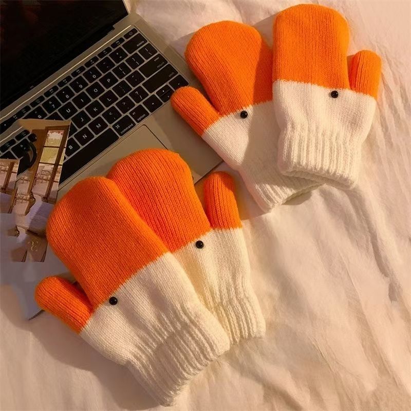 Silly Goose Mittens